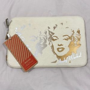 Incase Marilyn Monroe iPad case